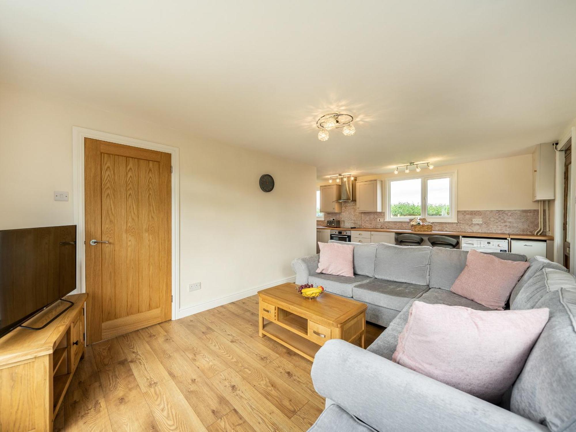 Meadowcroft Villa Bettws Disserth ภายนอก รูปภาพ