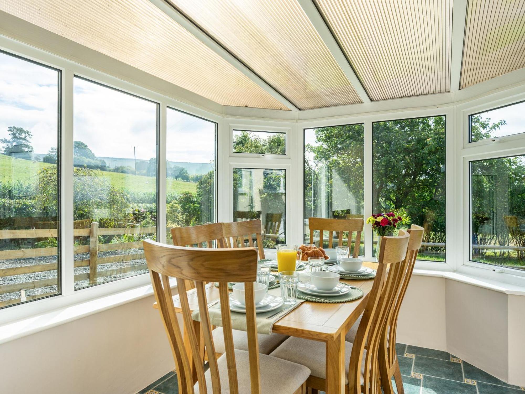 Meadowcroft Villa Bettws Disserth ภายนอก รูปภาพ